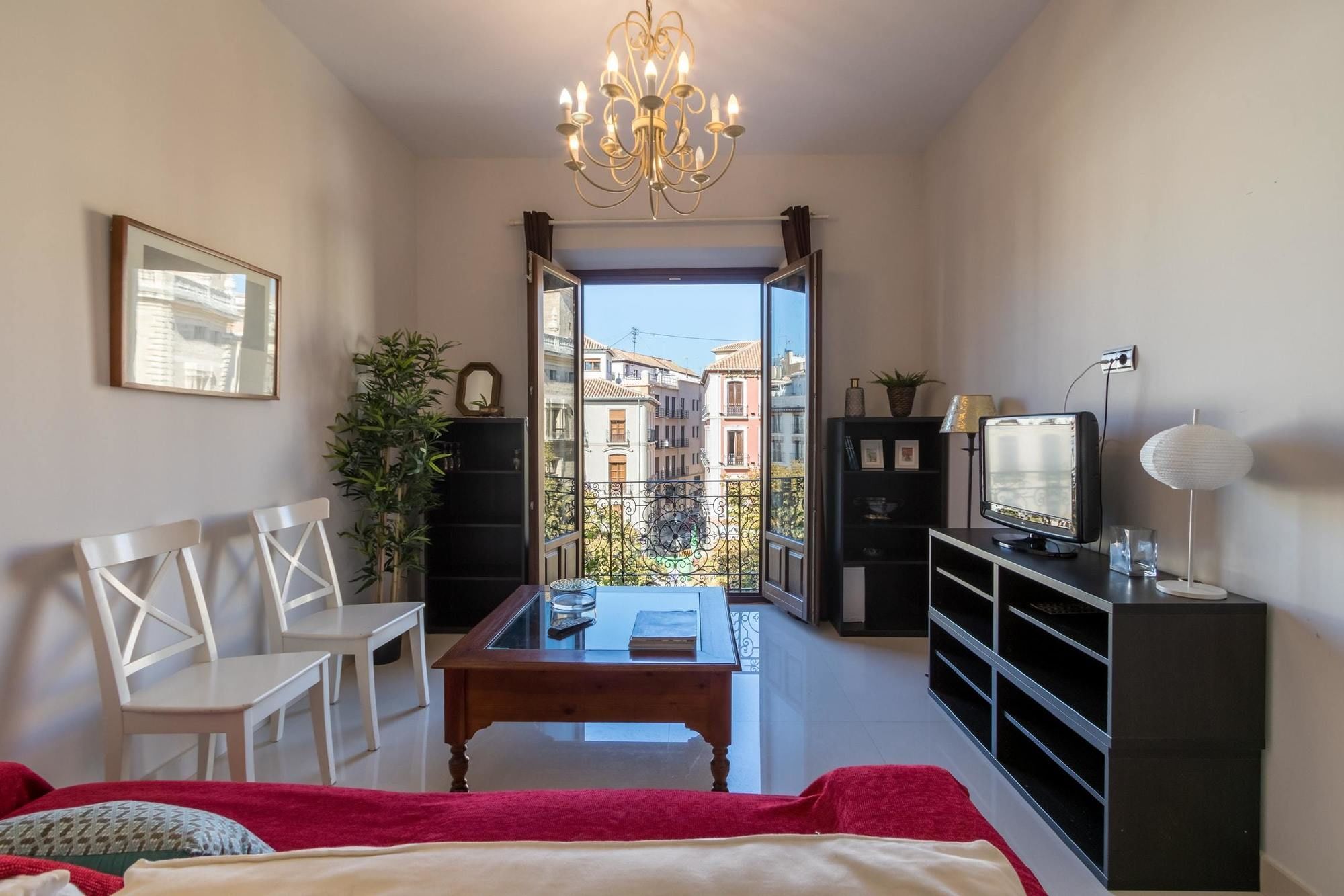 With 3 Bedrooms In Granada, With Wonderful View, Balcon * Grenade